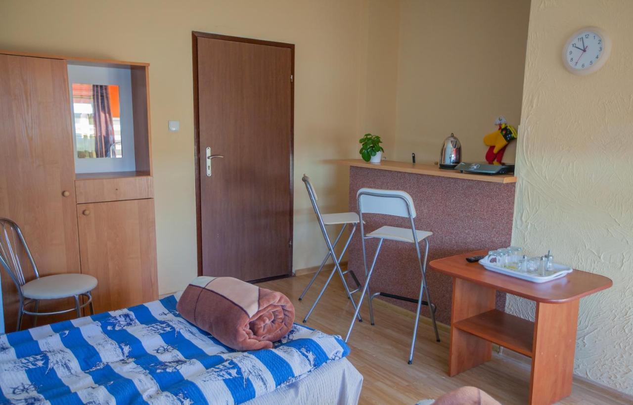 Pokoje Goscinne Romano Wladyslawowo Bagian luar foto